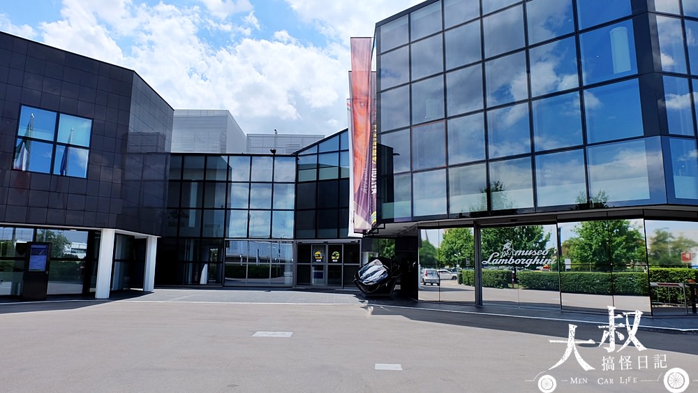 歐洲 自駕 | 義大利超跑博物館 藍寶基尼(Museo Lamborghini)