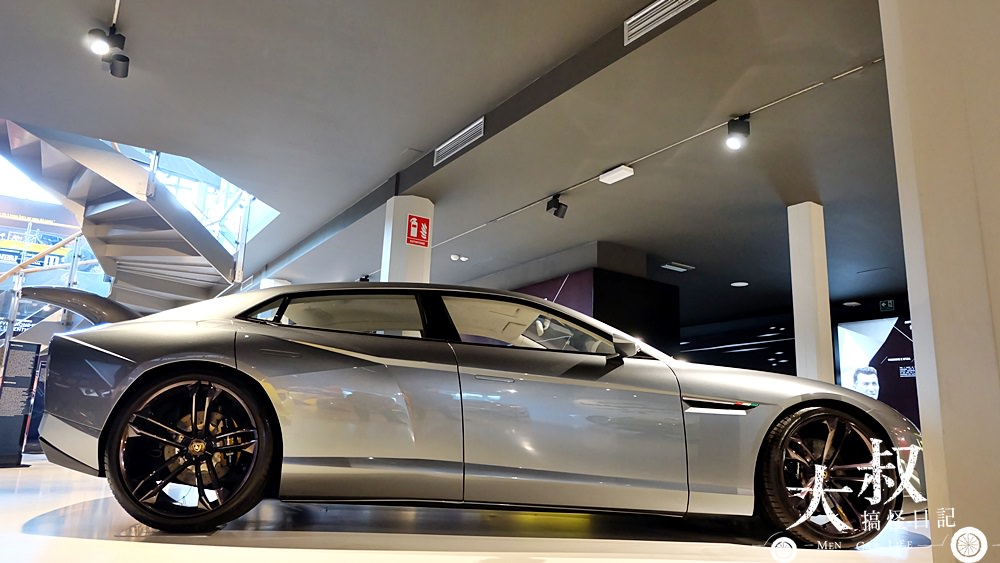 歐洲 自駕 | 義大利超跑博物館 藍寶基尼(Museo Lamborghini)