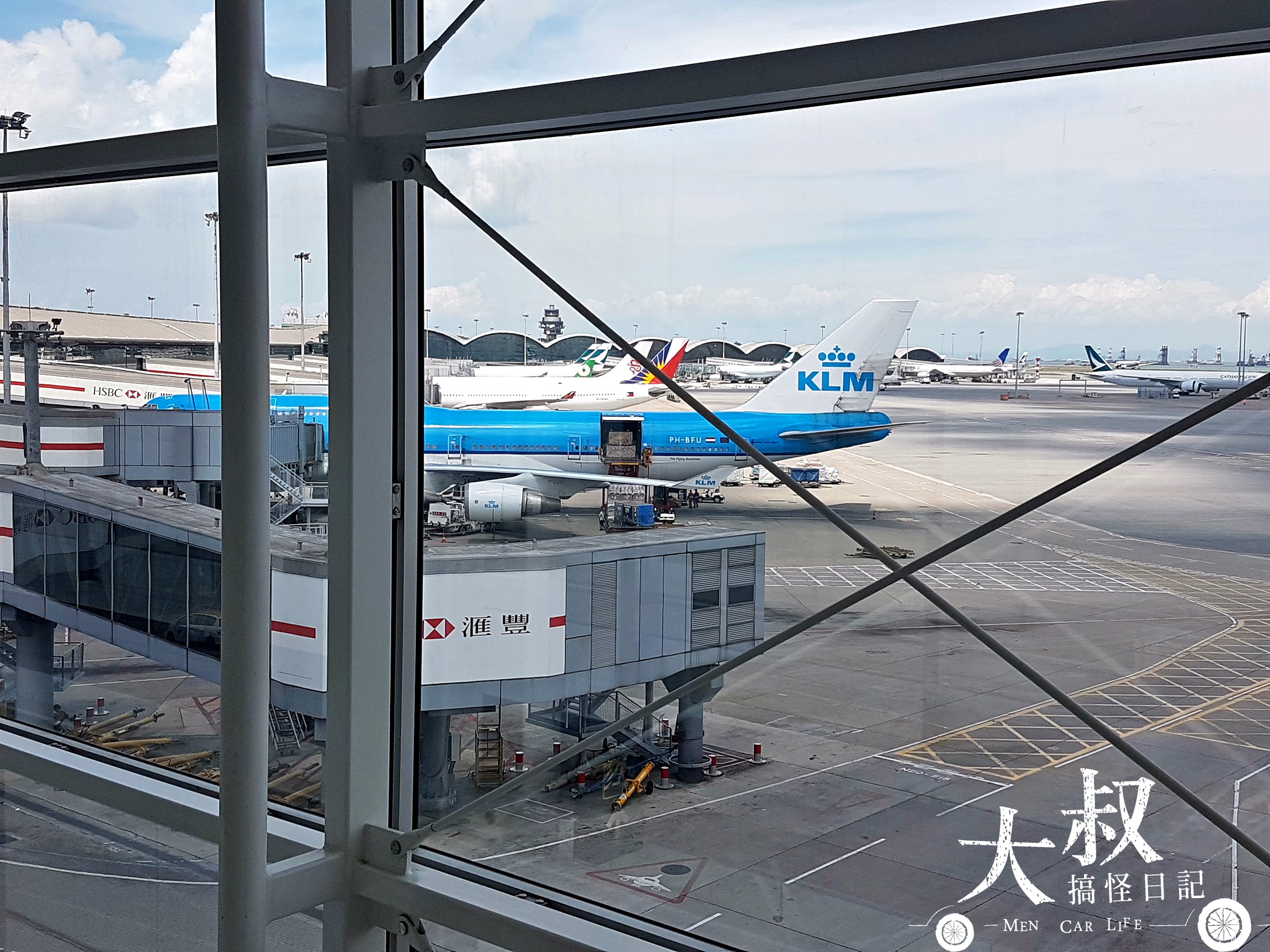 歐洲飛行紀錄-奧地利航空 | 台北TPE->米蘭MXP(台灣-香港-維也納-米蘭)