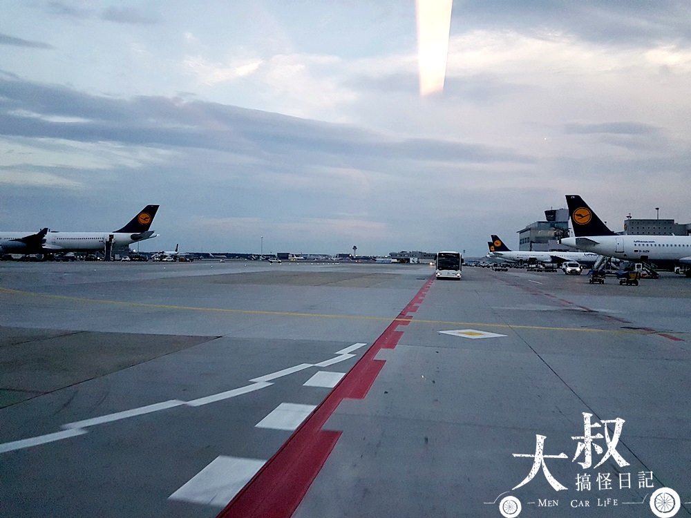 歐洲飛行-漢莎航空 米蘭MXP->台北TPE(米蘭-法蘭克福-香港-台灣)