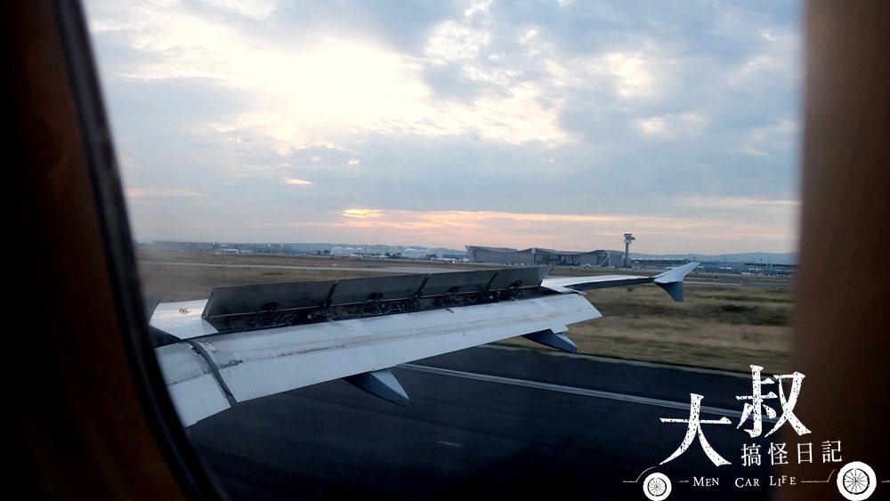 歐洲飛行-漢莎航空 米蘭MXP->台北TPE(米蘭-法蘭克福-香港-台灣)