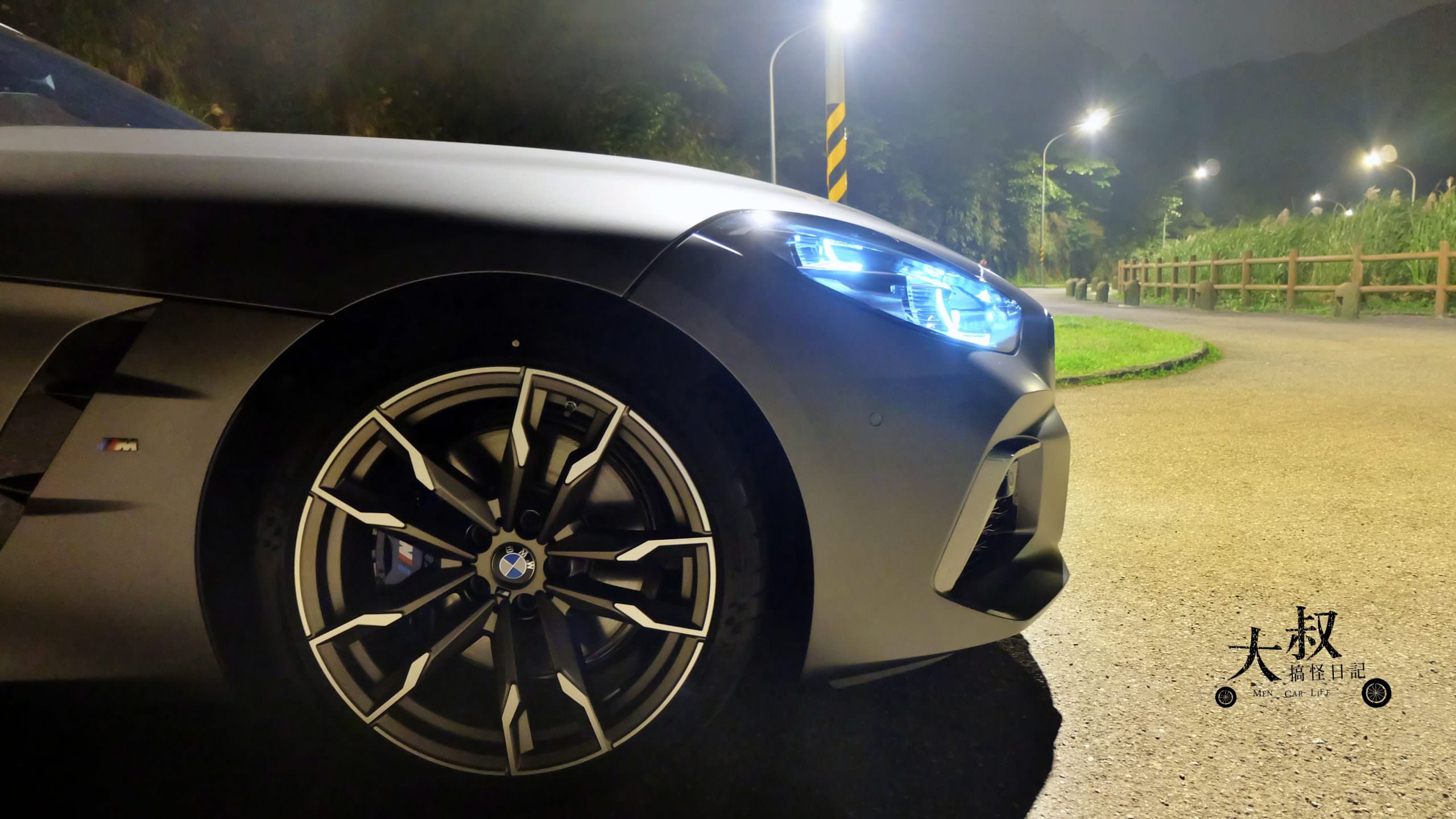 軟頂跑車｜BMW G29 Z4 M40i Roadster消光黑