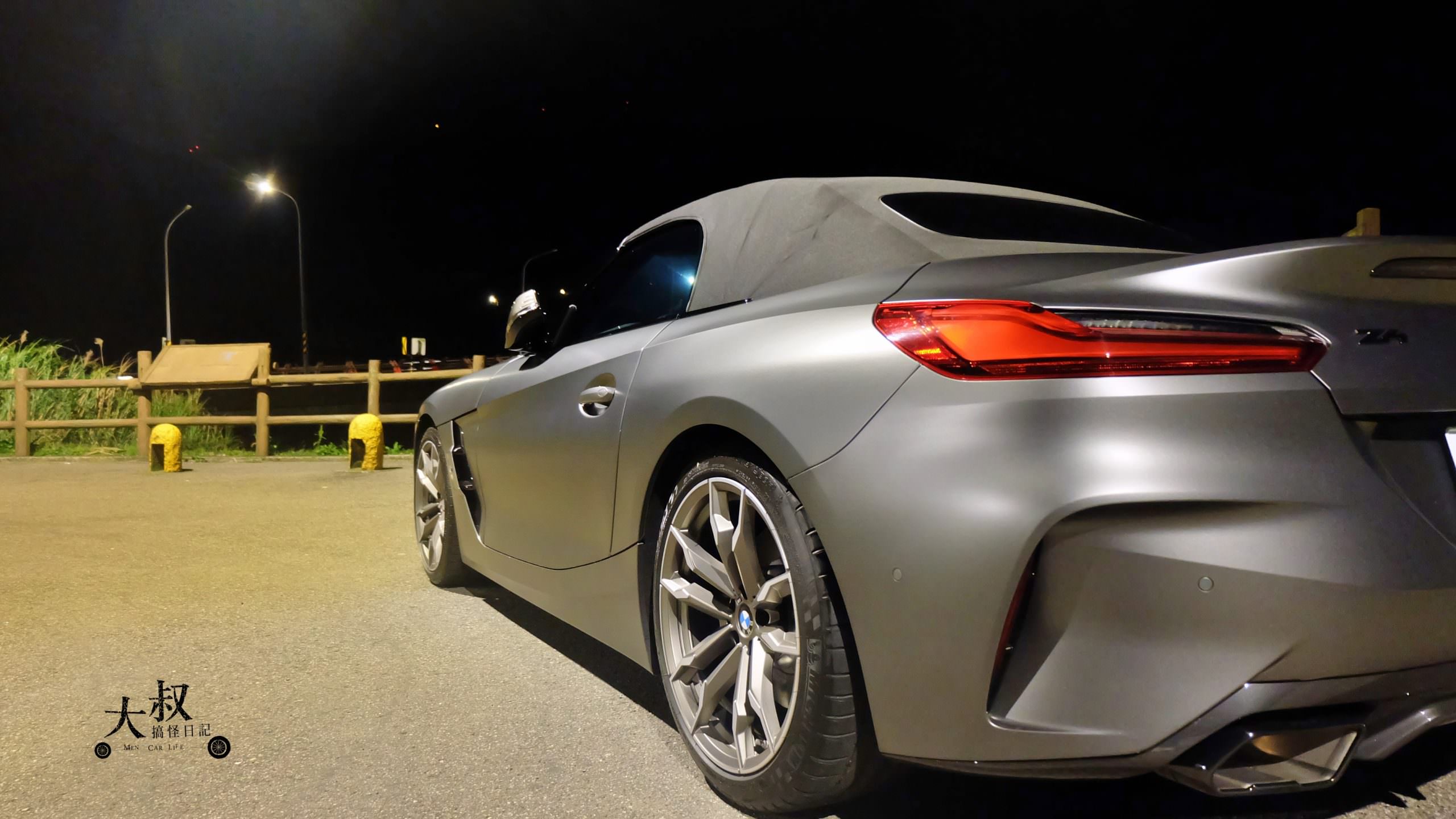 軟頂跑車｜BMW G29 Z4 M40i Roadster消光黑