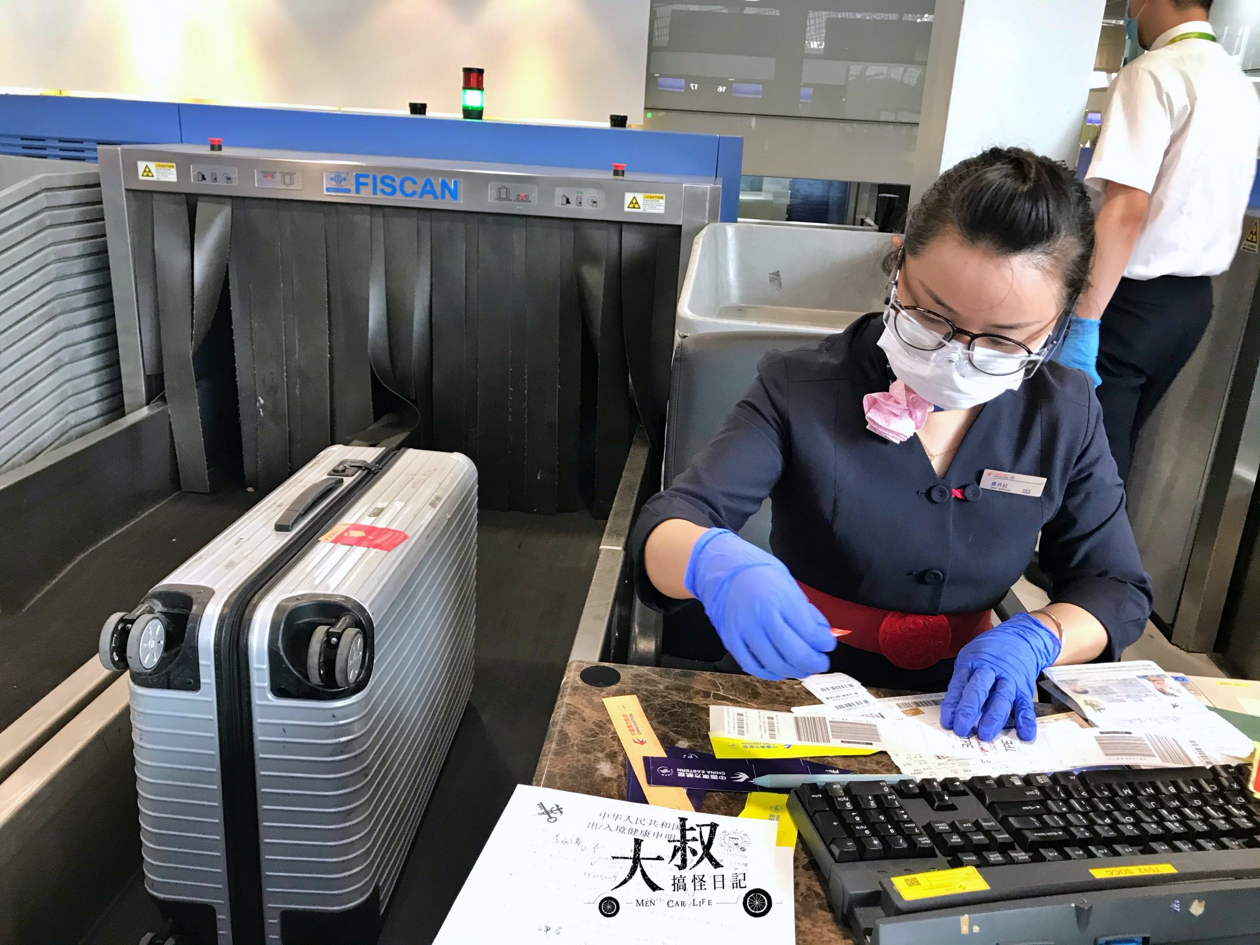 東方航空｜上海浦東飛桃園迪士尼彩繪商務艙及貴賓室空蕩蕩分享