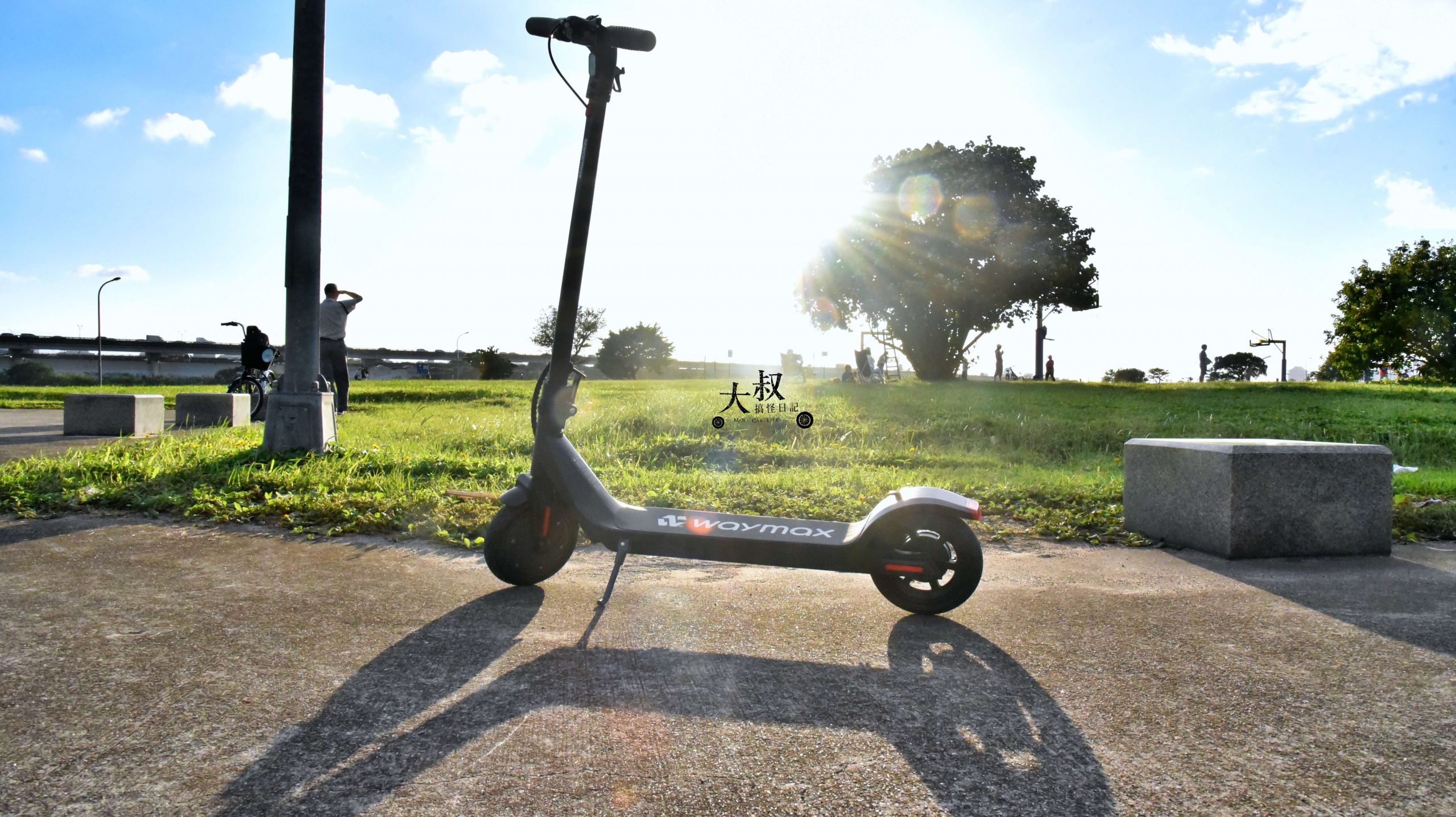 電動滑板車｜Waymax X7 尊雅電動滑板車開箱分享・代步新選擇・出外樂趣多