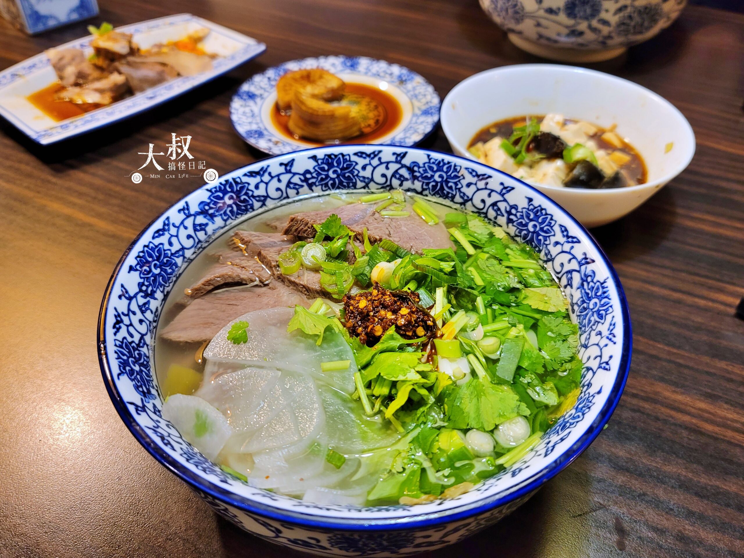 德國法蘭克福美食｜法蘭市區中餐廳The NOODLE MAKER蘭州拉麵意外的正宗好吃，方便停車 @大叔搞怪日記