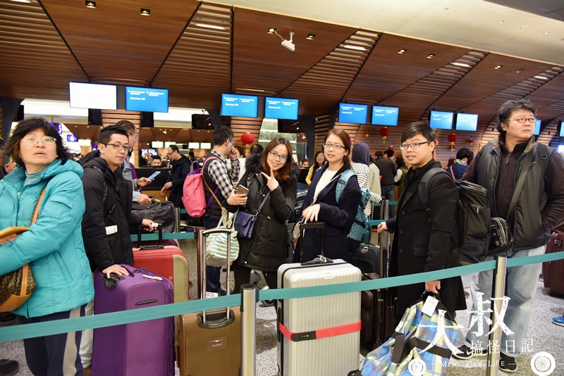 大叔搞怪 中東卡達航空 杜哈機場 香港機場 西班牙飛行紀錄