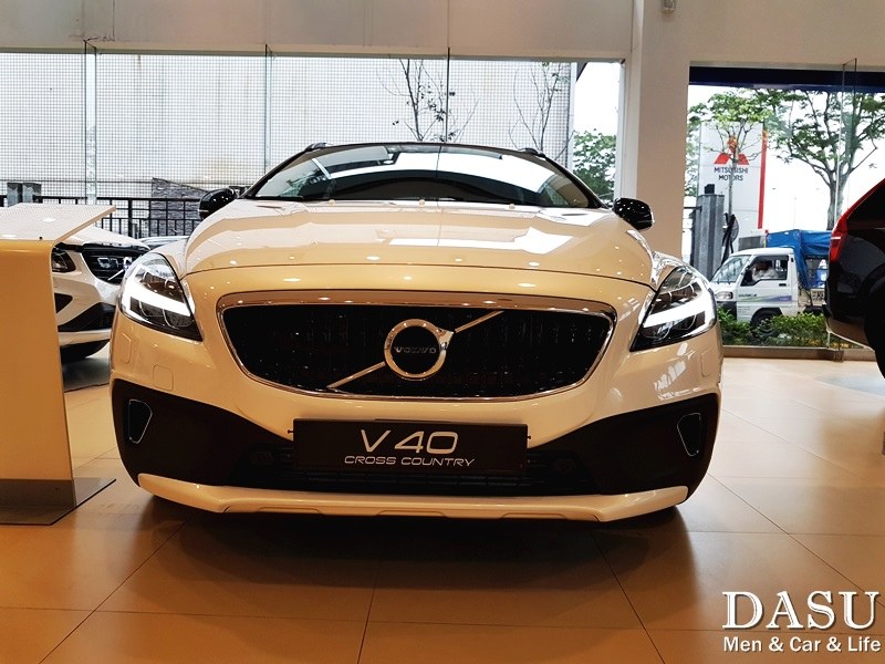 大叔 Dasu Volvo V40 Cross Country T4