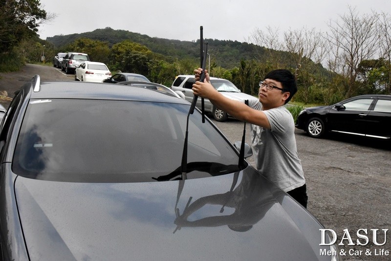 大叔 汽車雨刷自己更換 DIY